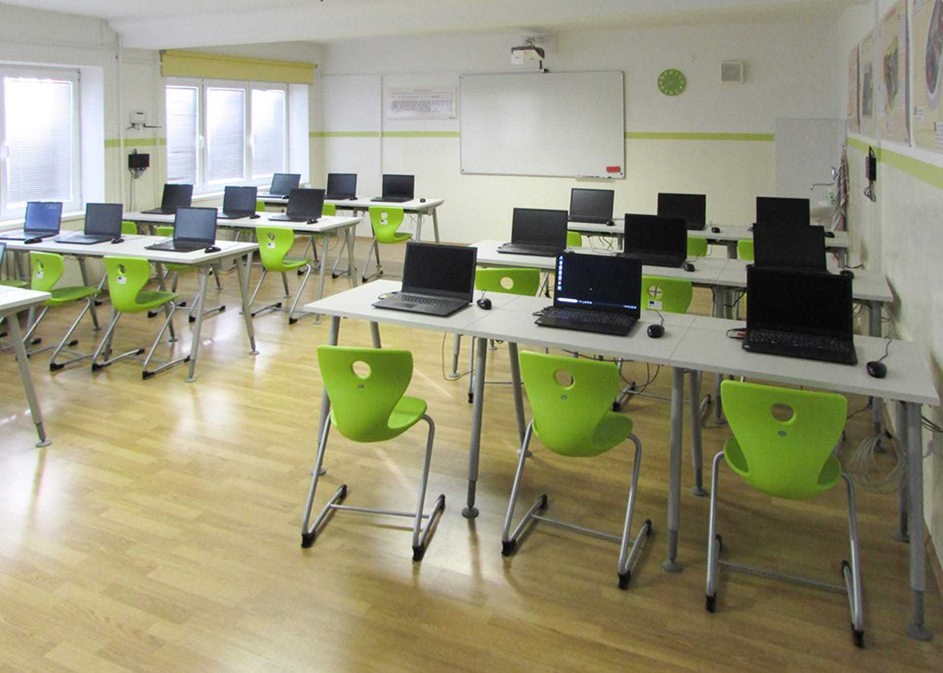 Základná škola v Bošanoch má šesť nových odborných učební